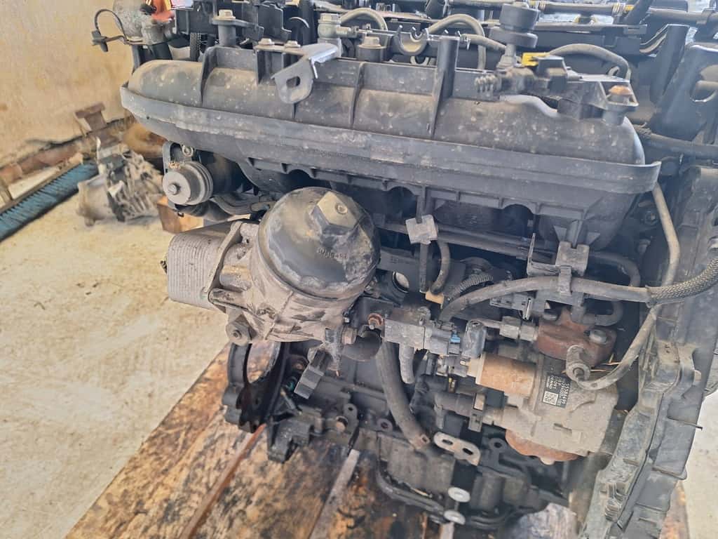 Moteur A 17 DTC vue 4