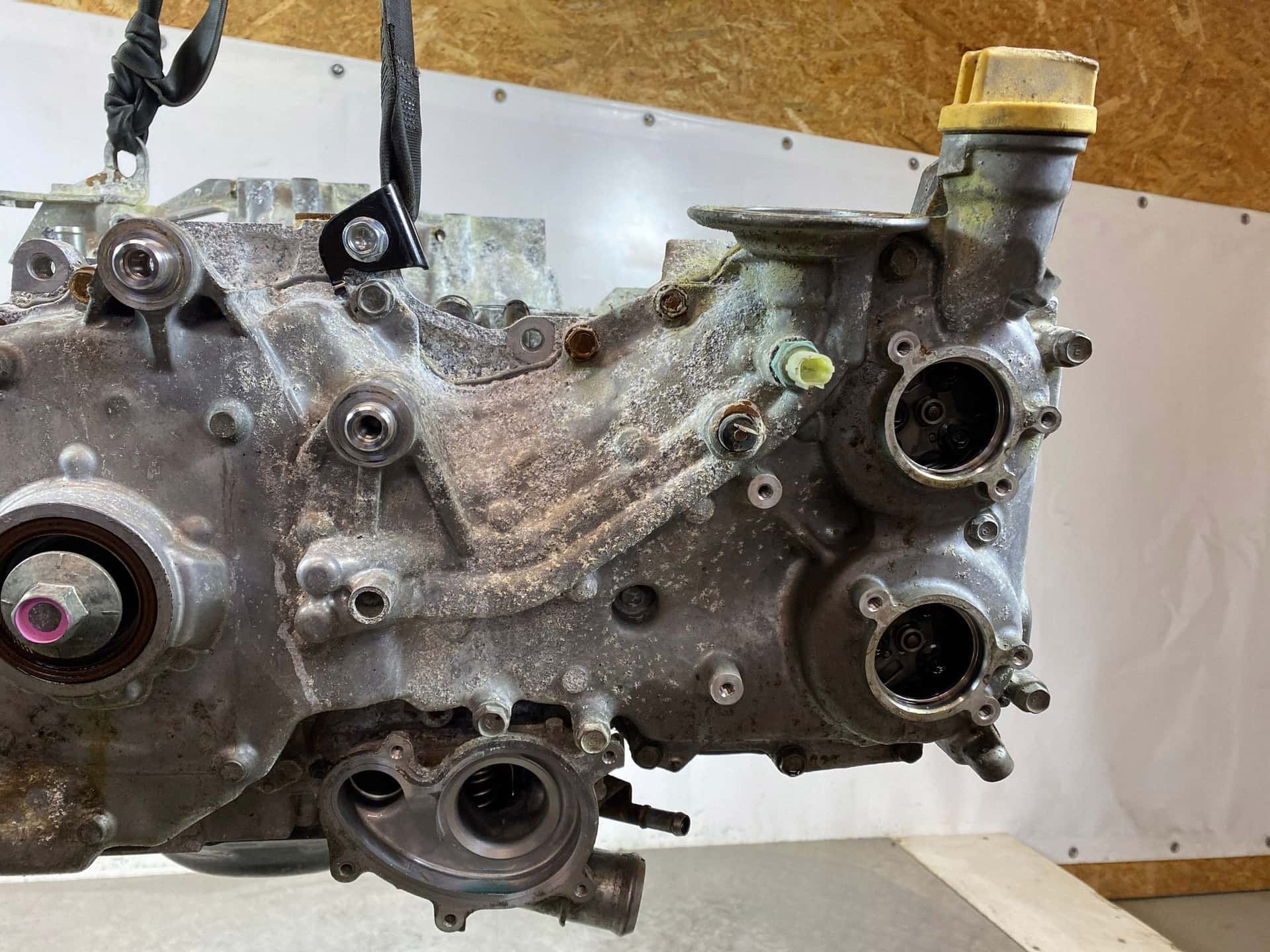 Moteur FA24D vue 9