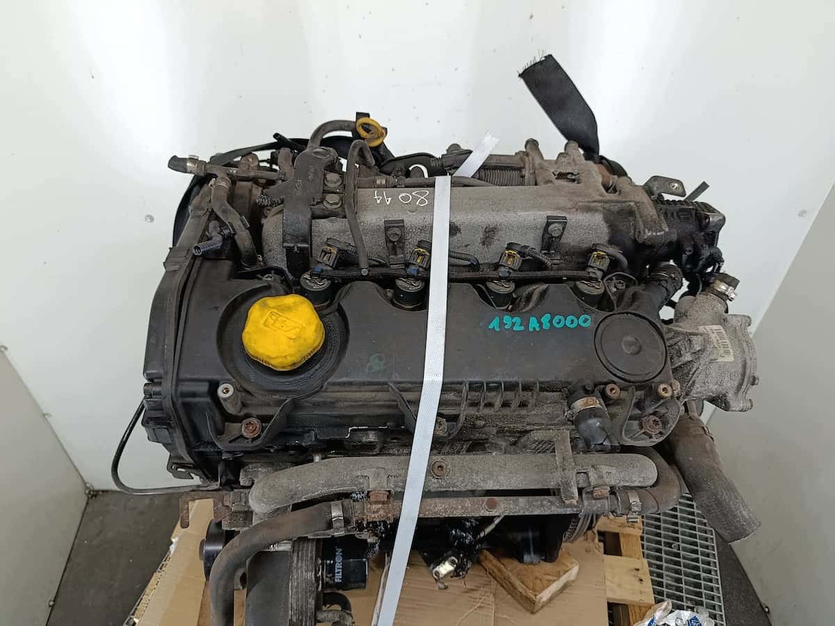 Moteur 192 A8.000 vue 4