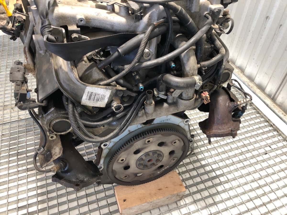 Moteur G6CU vue 4