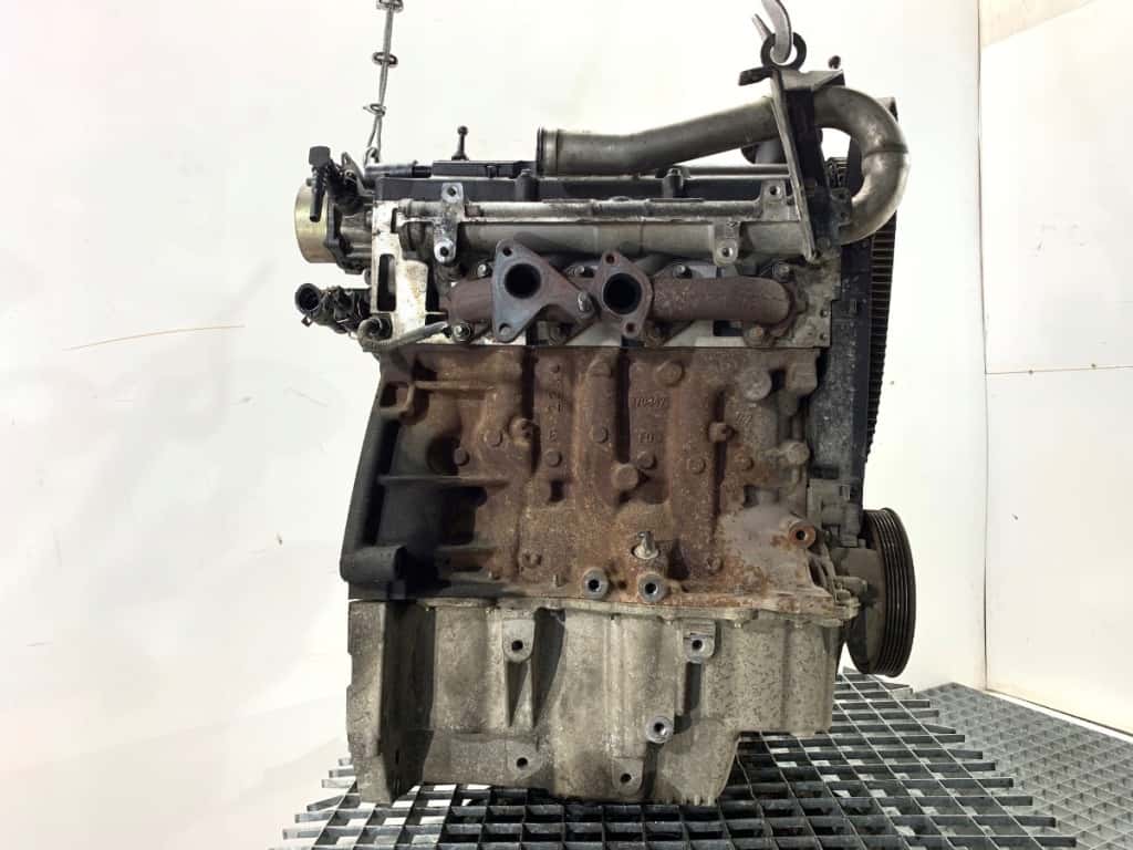 Moteur K9K 768 vue 2