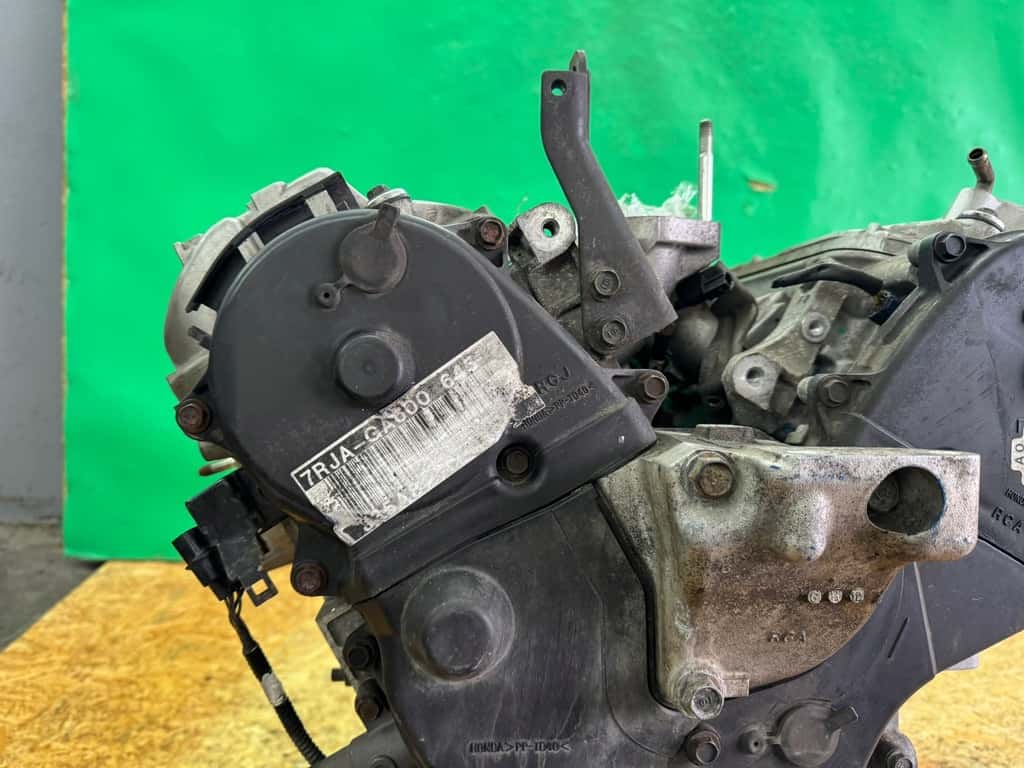 Moteur J35A8 vue 7