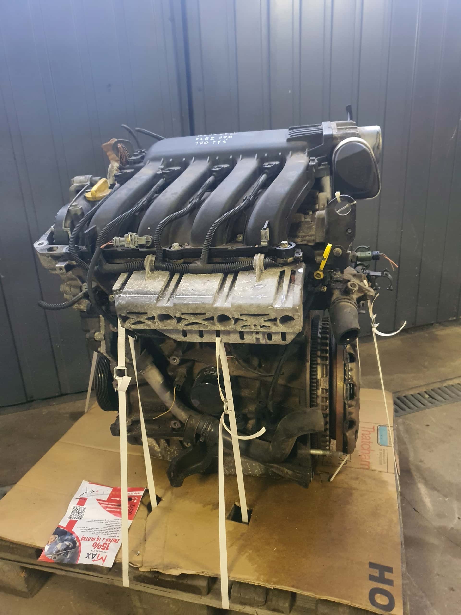 Moteur F4R 770 vue 3