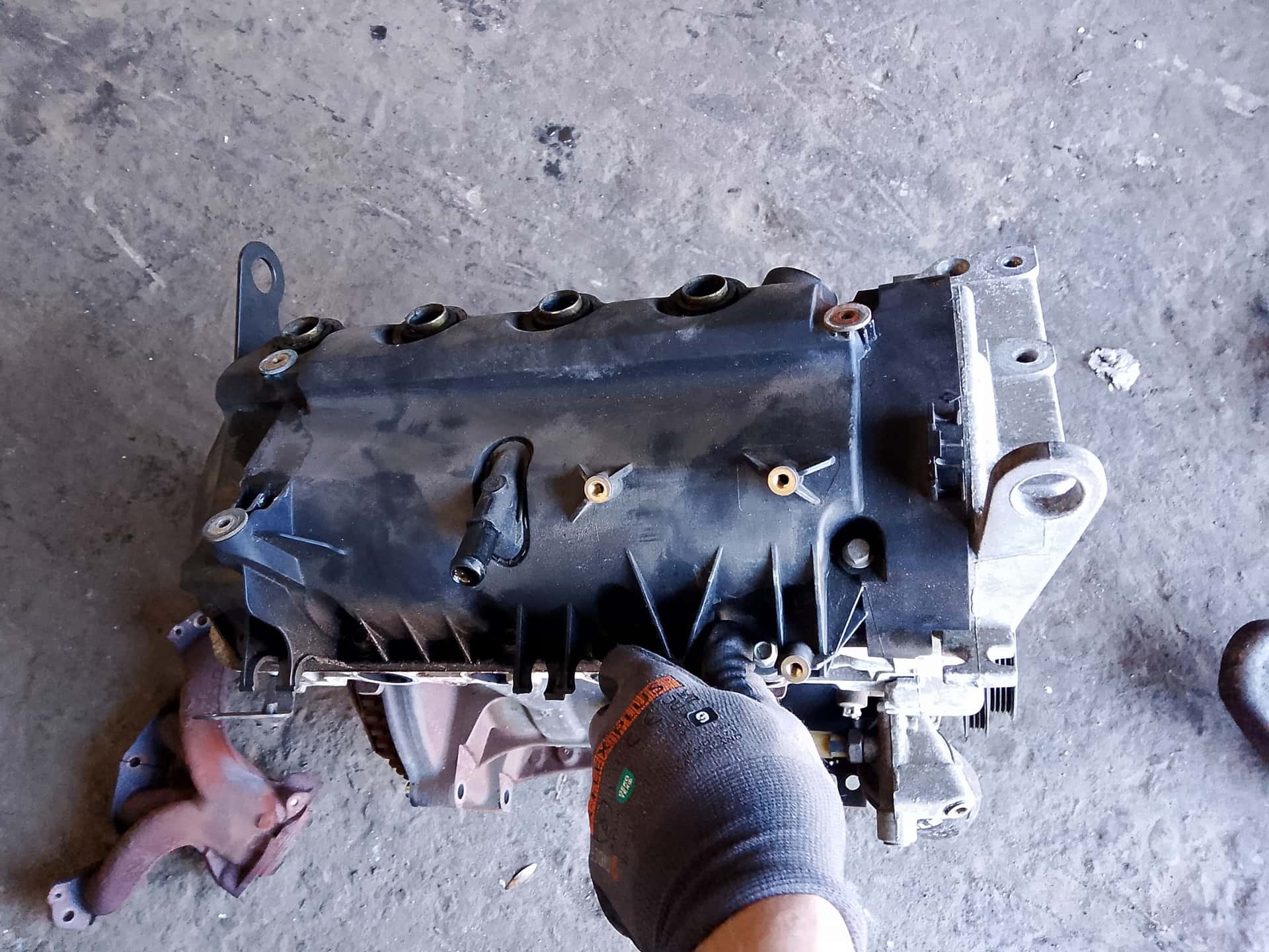 Moteur D4F 734 vue 2