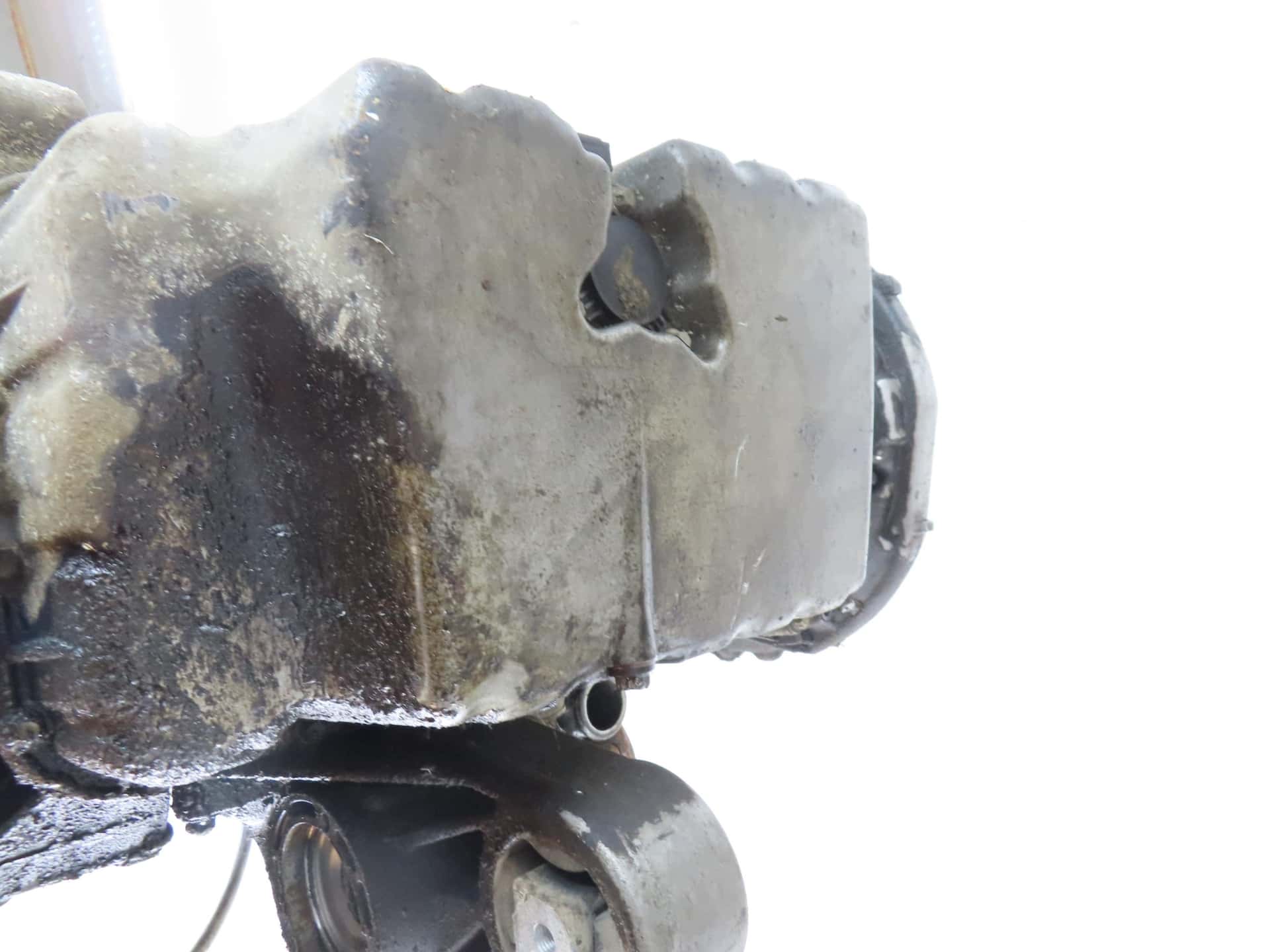 Moteur M 111.980 vue 2