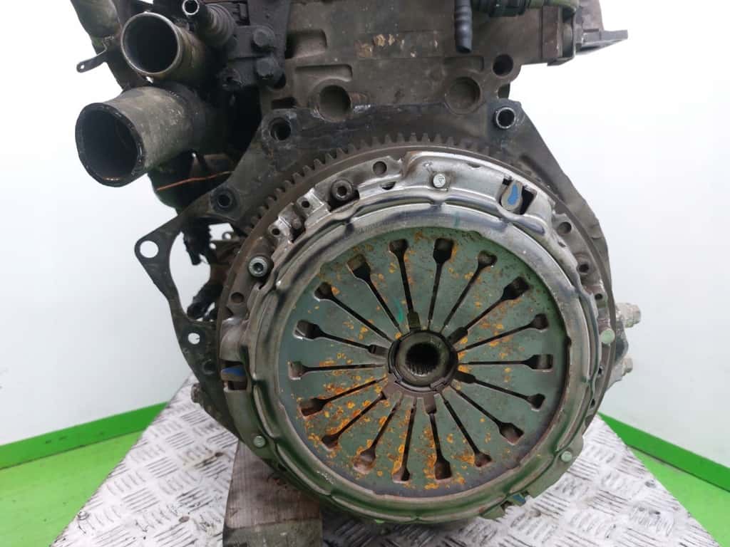 Moteur F1AE0481C vue 2