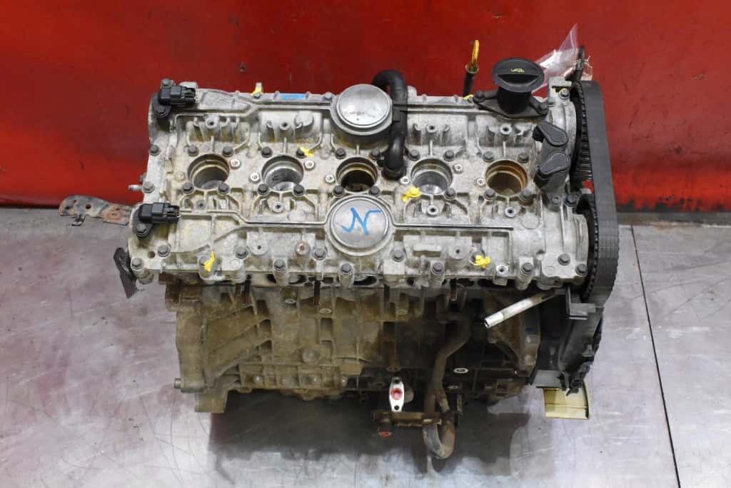 Moteur B 5254 T3 vue 3