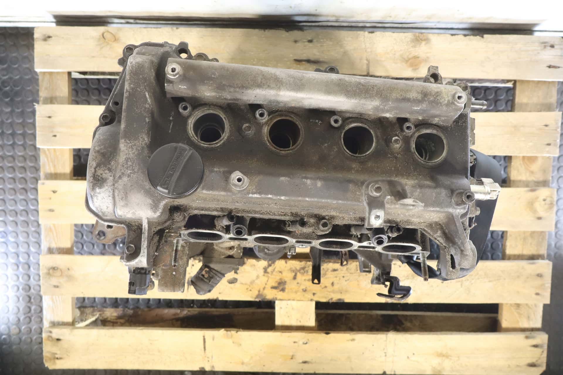 Moteur 1NZ-FXE vue 3