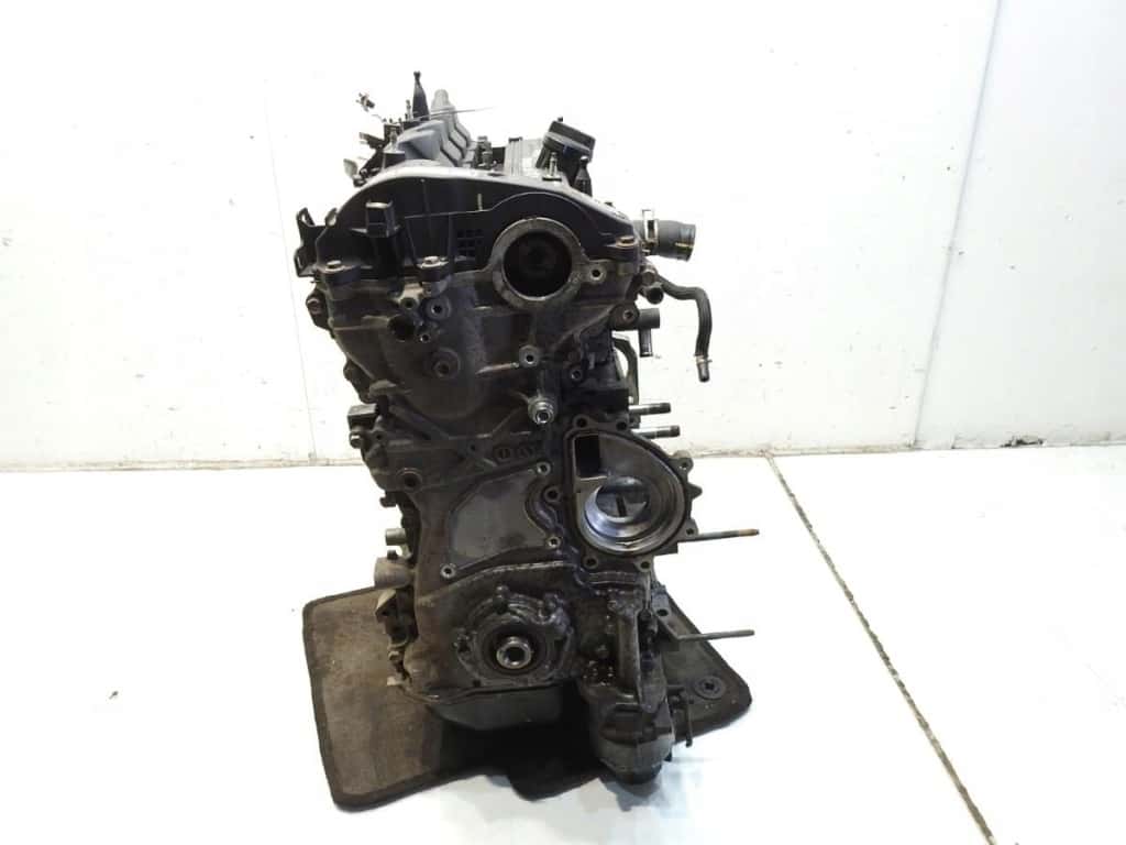 Moteur 1AD-FTV vue 4