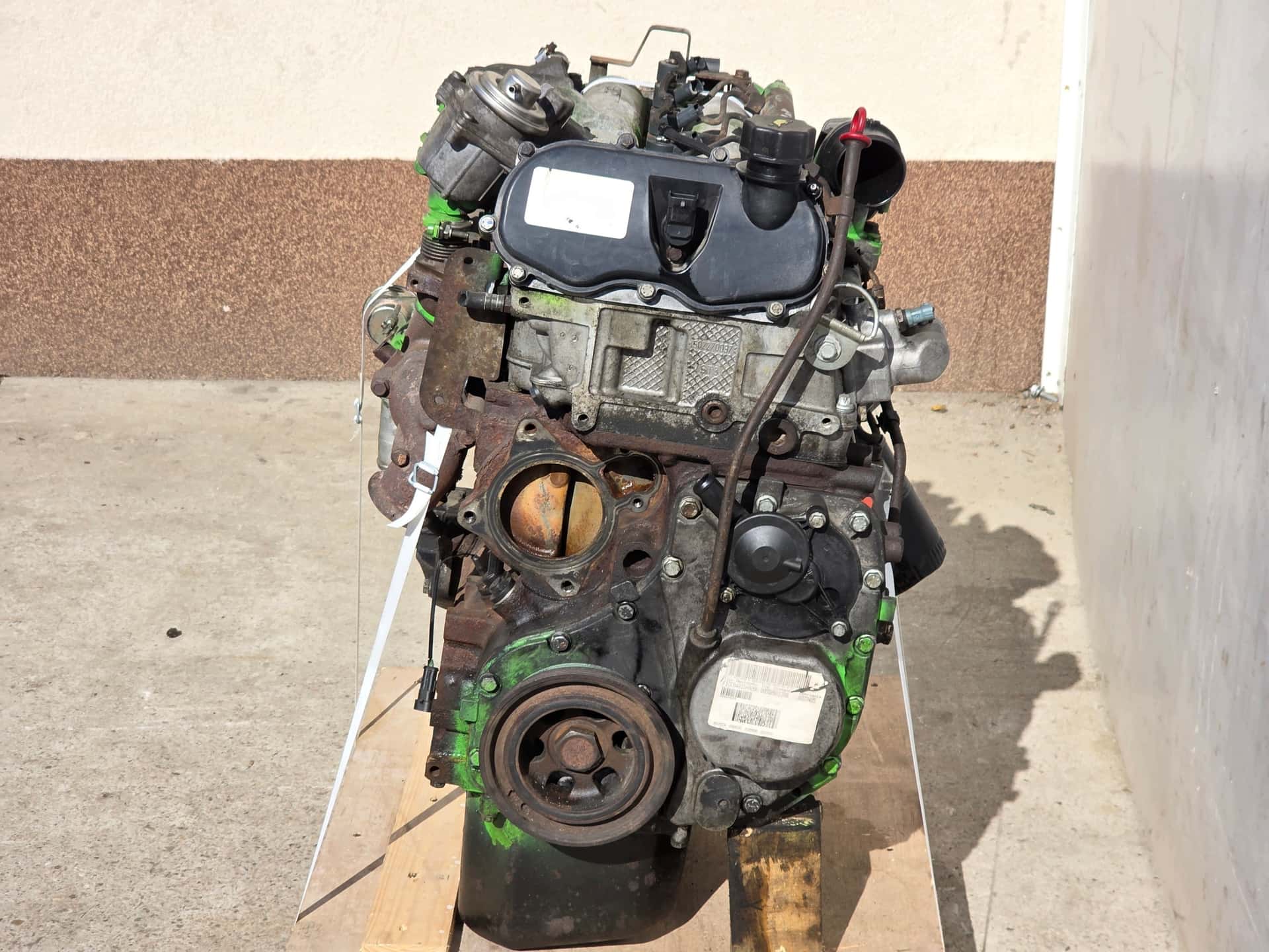 Moteur F1CE0481D vue 9
