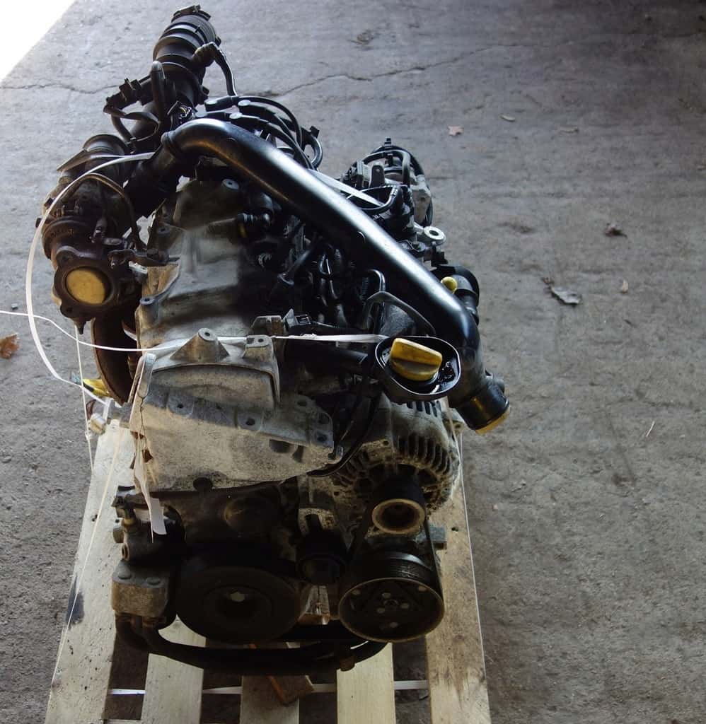 Moteur D4F 786 vue 2