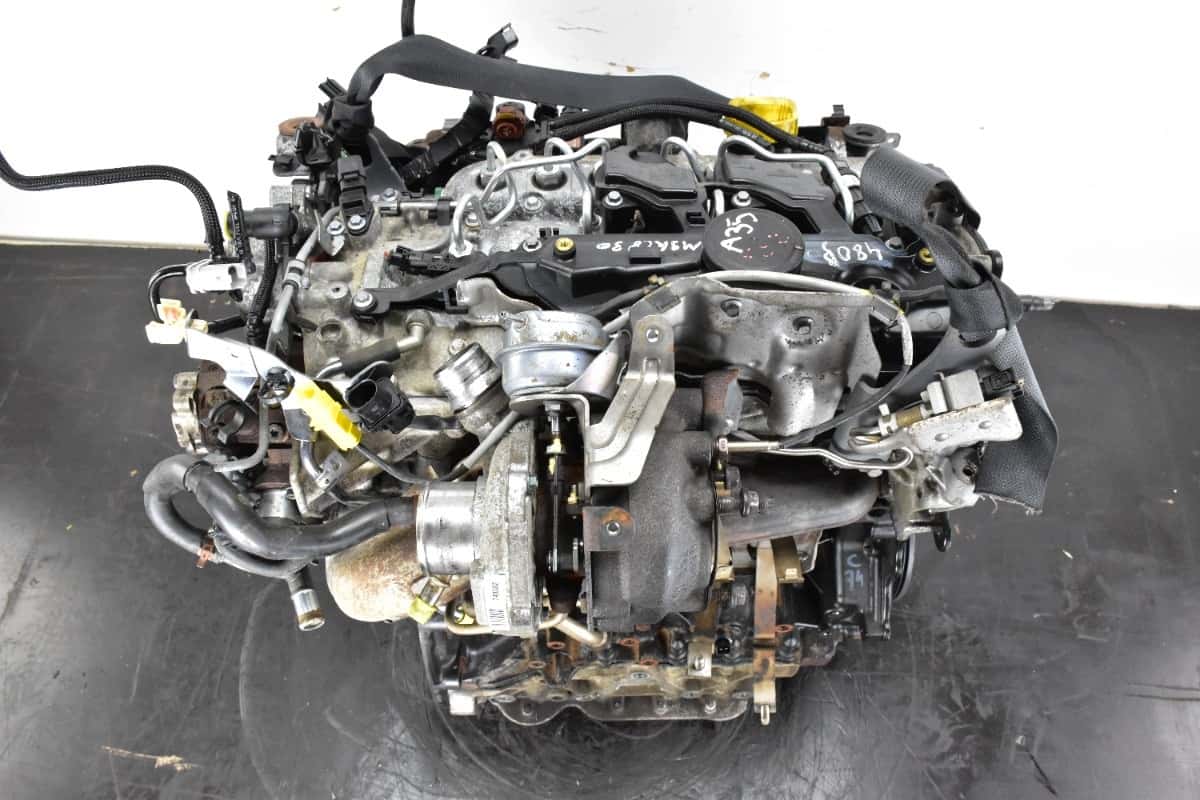 Moteur M9R 830 vue 7
