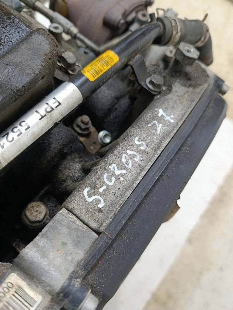 Moteur D16AA vue 8