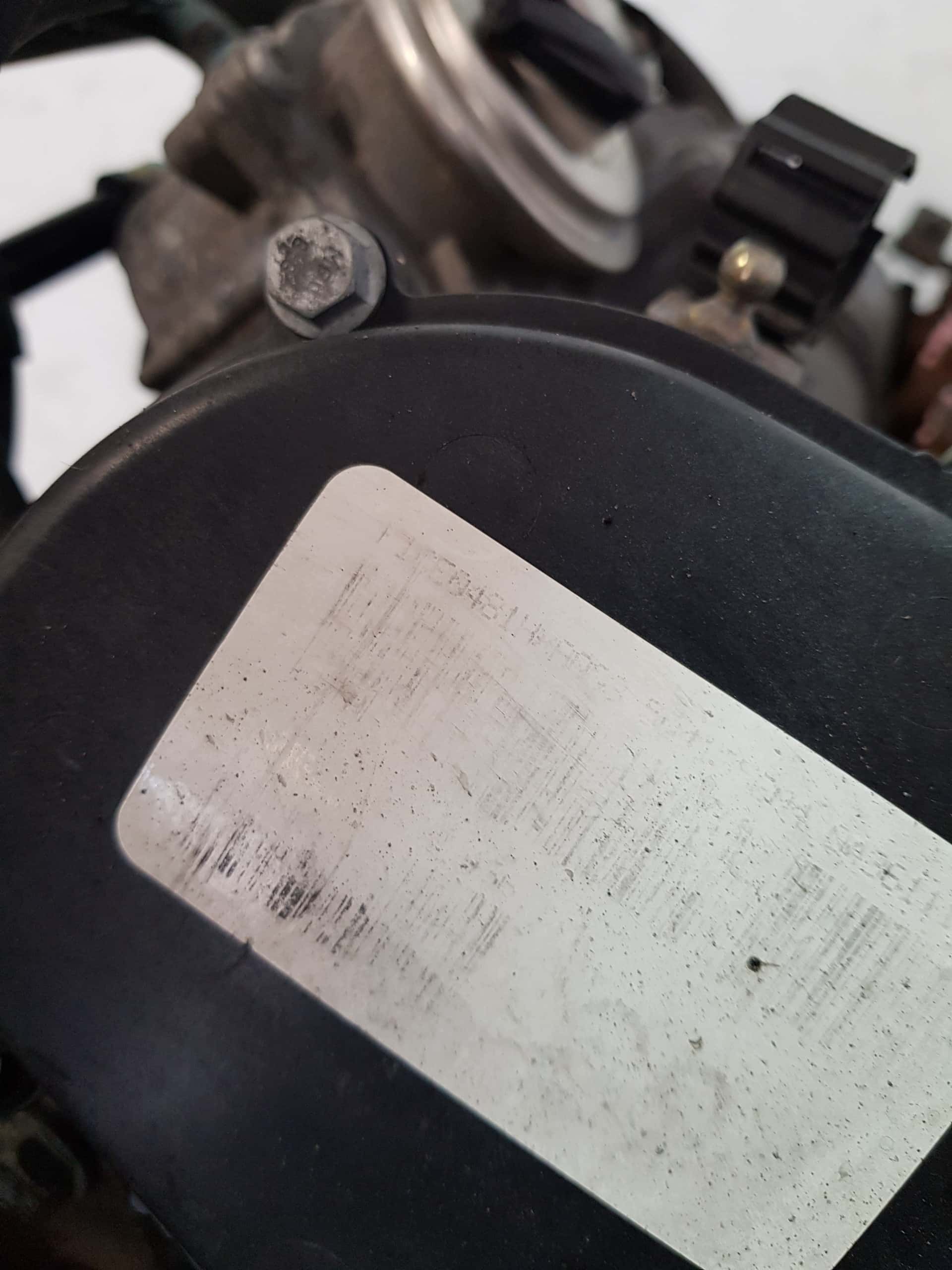 Moteur F1CE0481H vue 6