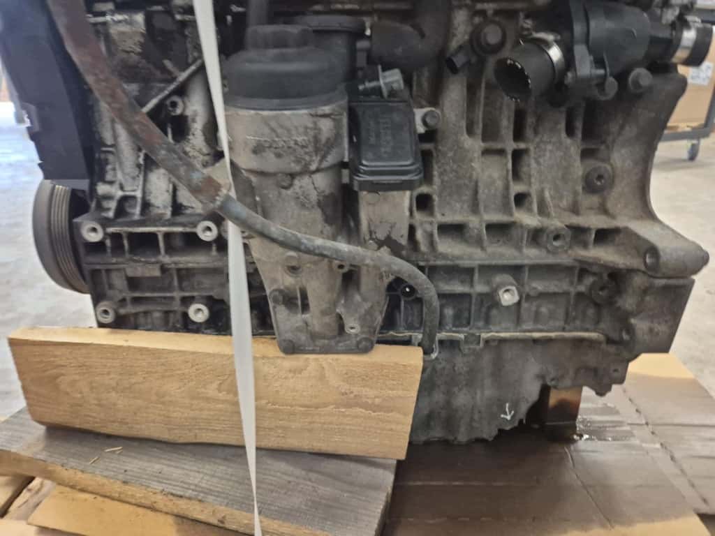 Moteur B 5244 S5 vue 3