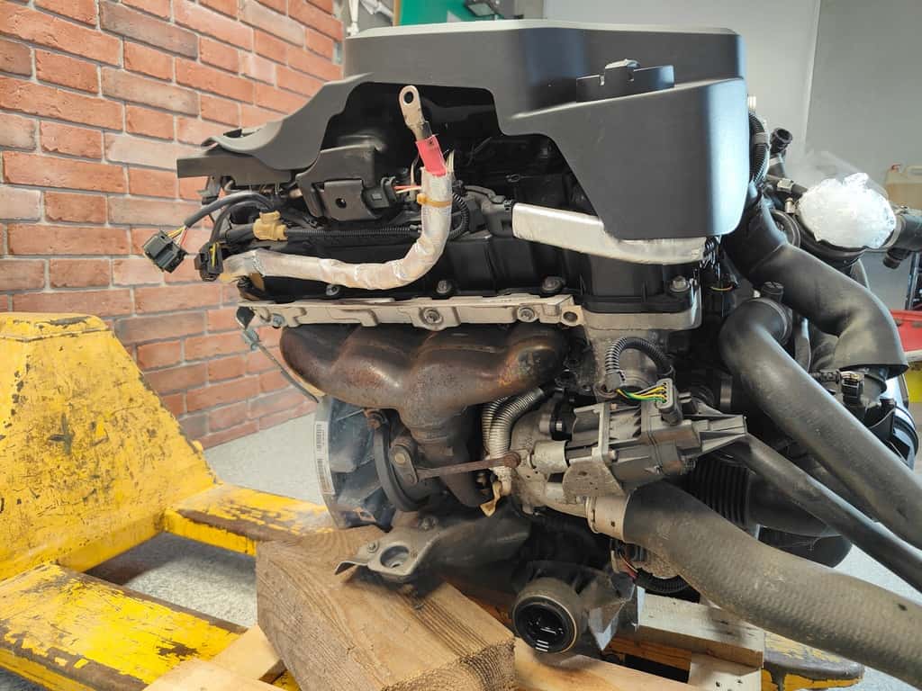 Moteur N20 B20 A vue 3