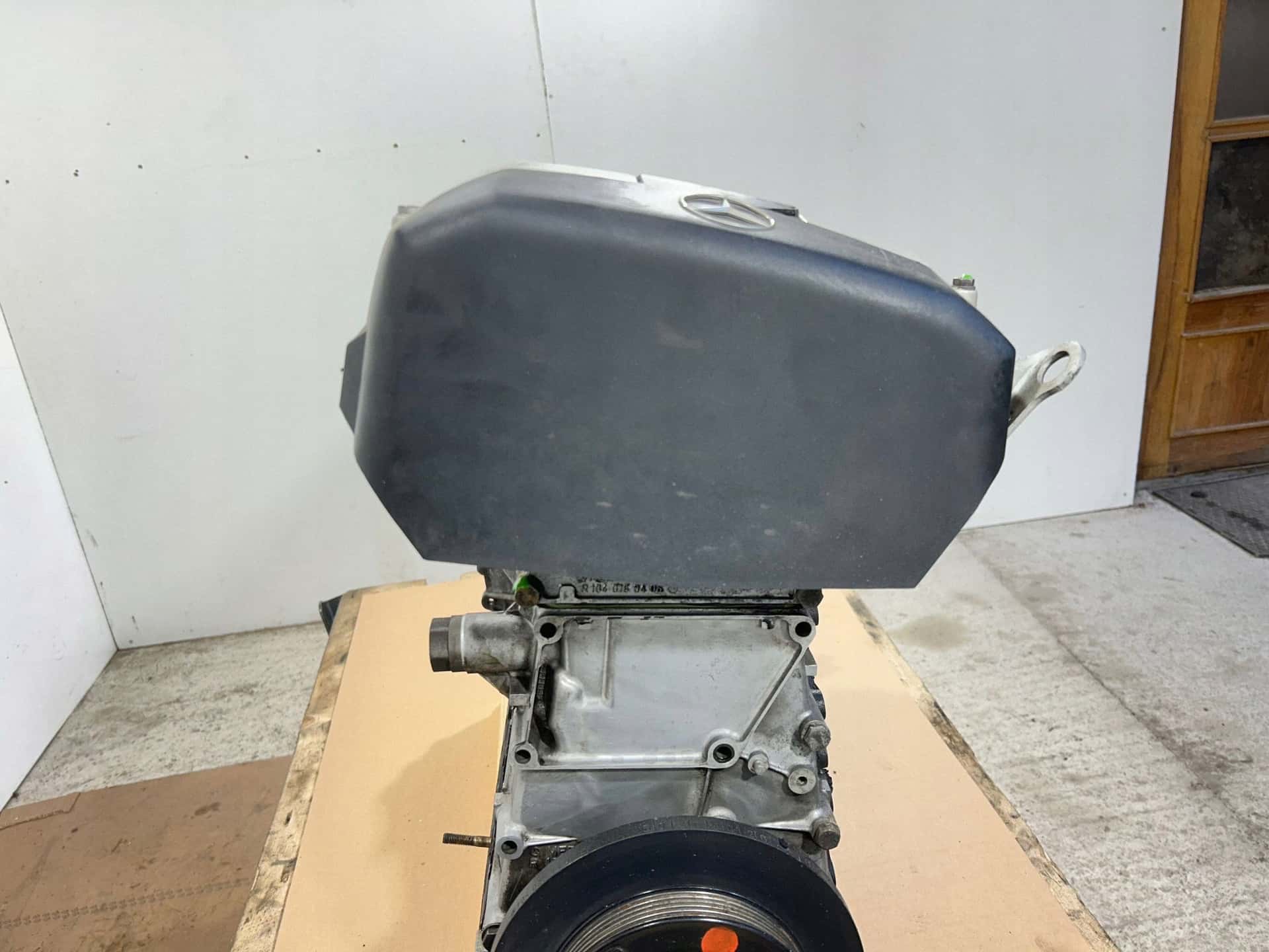 Moteur M 104.981 vue 14