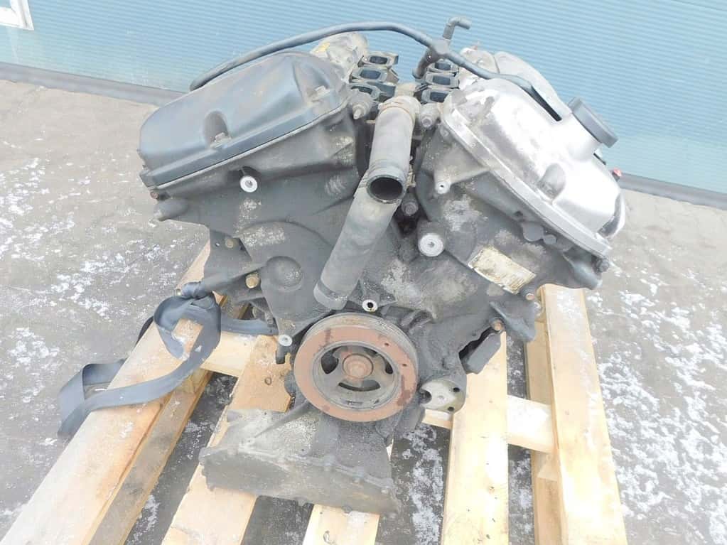 Moteur AJV6(3.0 Liter) vue 5