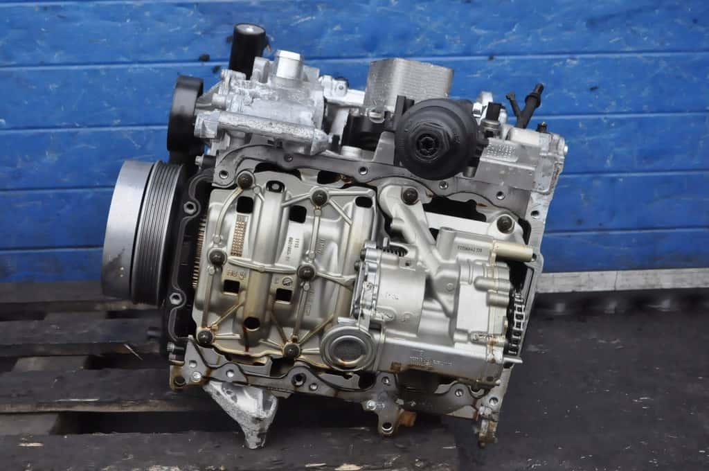 Moteur B38 A15 F vue 3