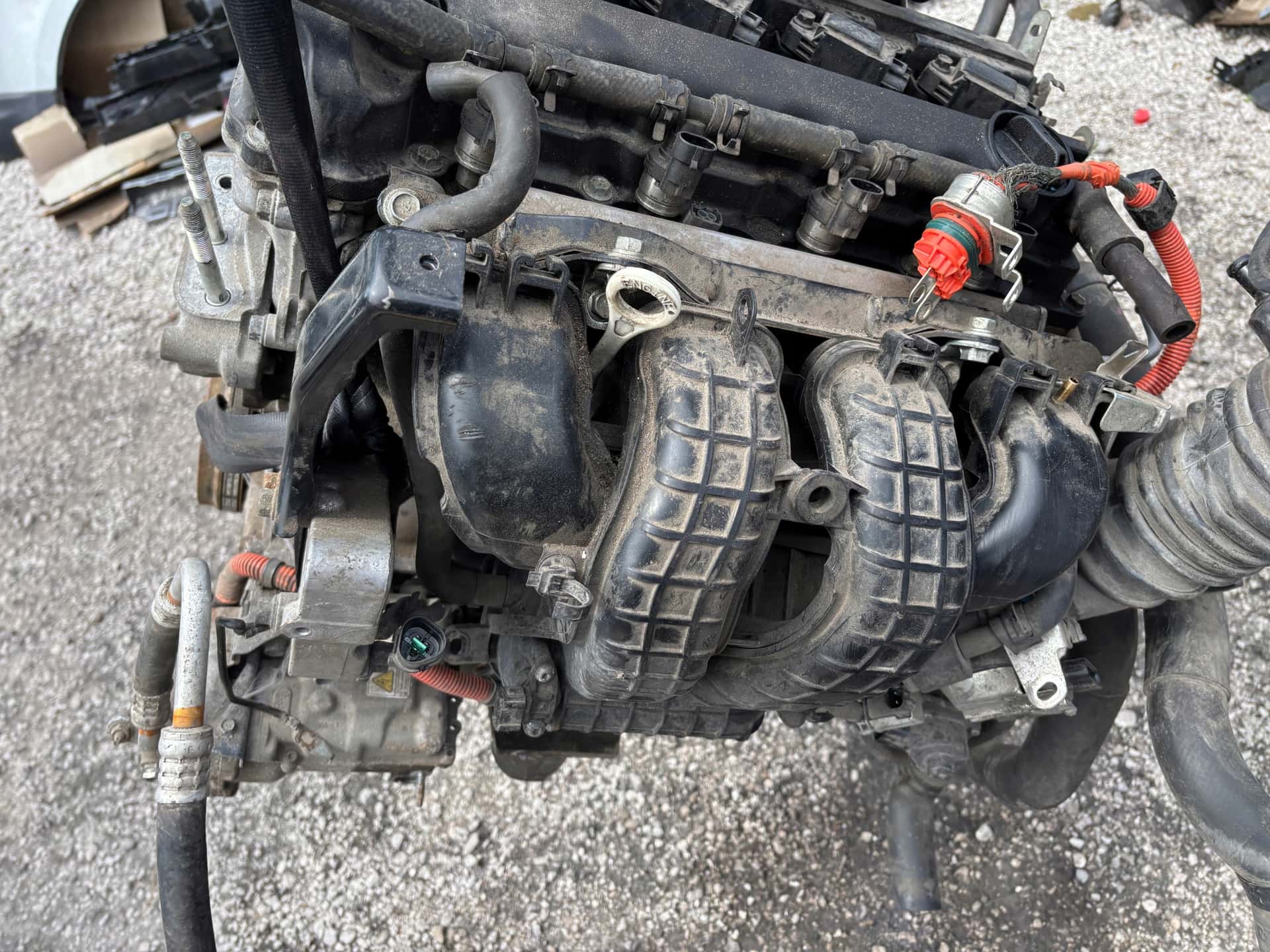 Moteur 4B11 vue 4