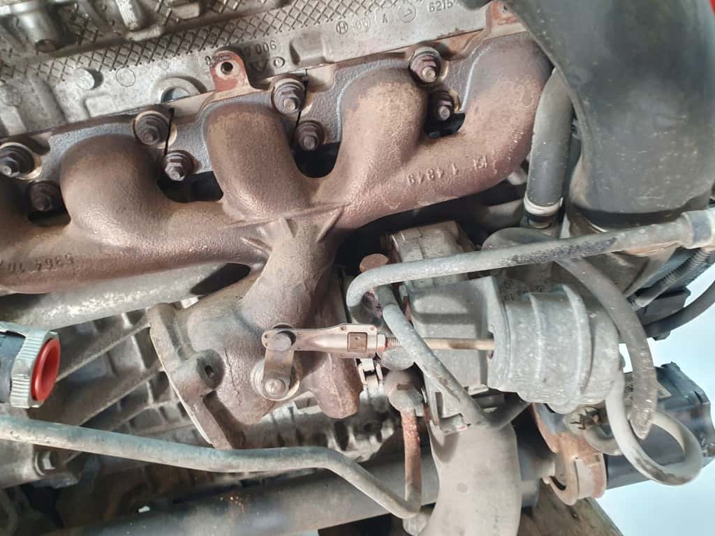 Moteur B 5254 T3 vue 5