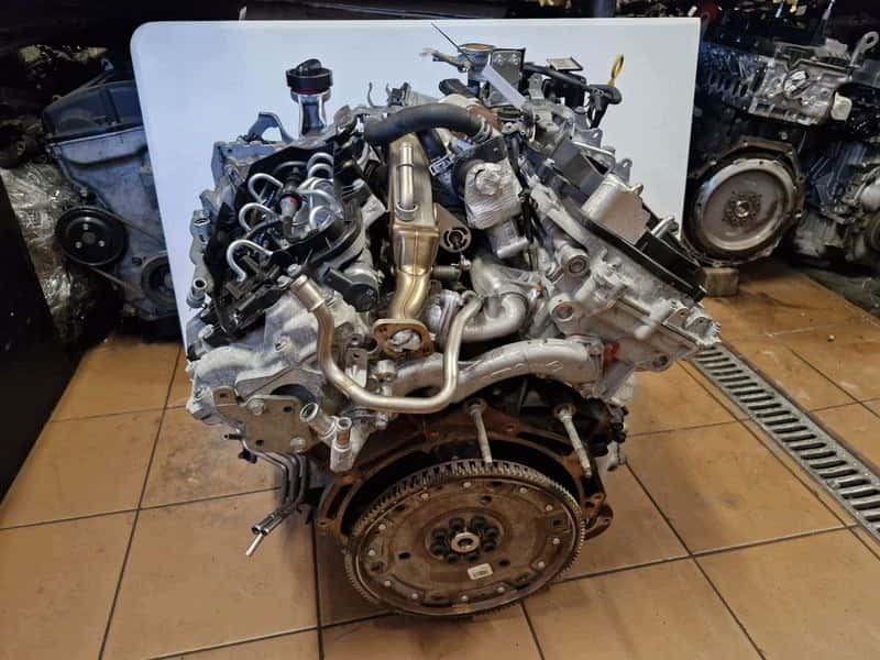Moteur V9X vue 8
