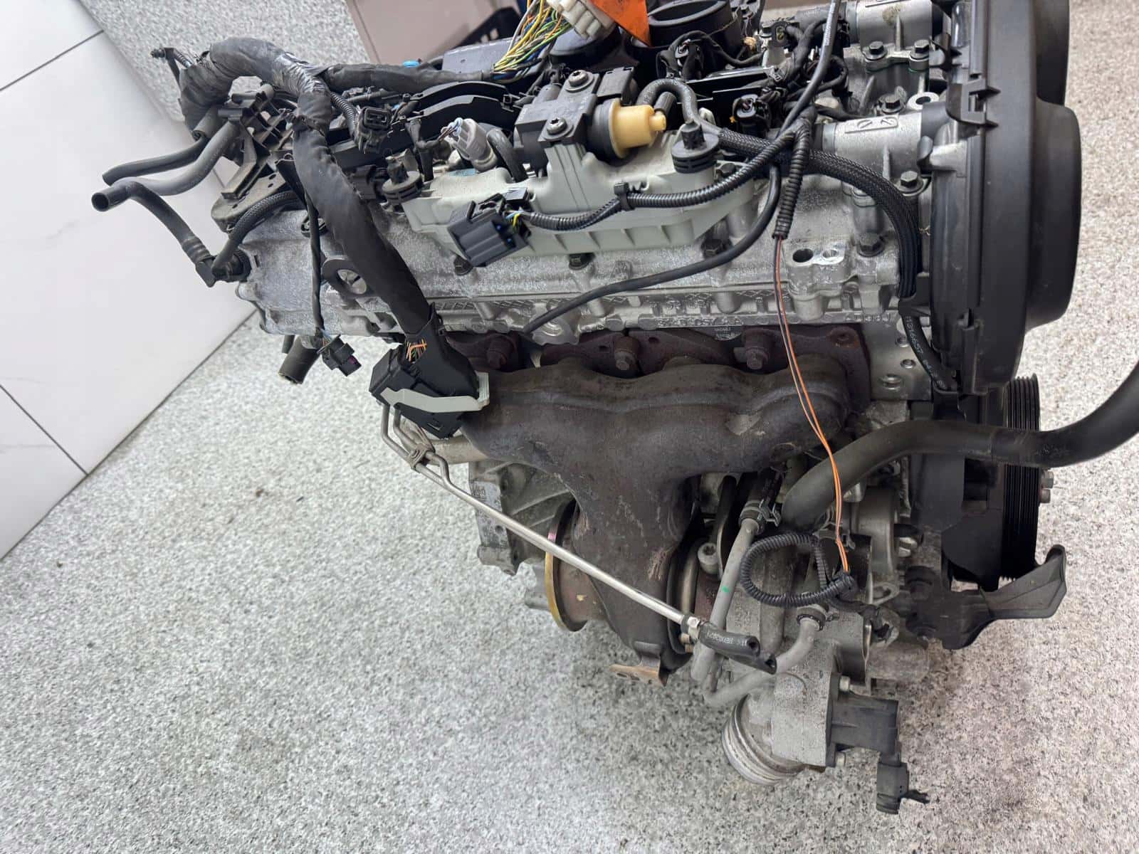Moteur B 4204 T14 vue 4
