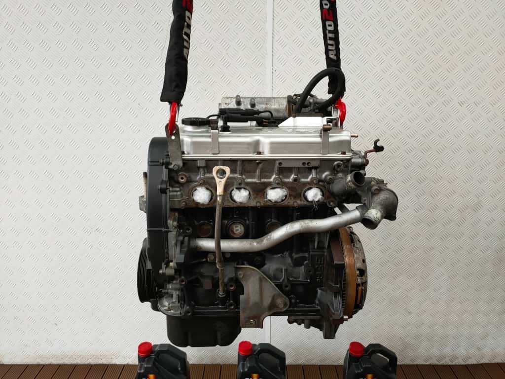 Moteur 4G93 (GDI) vue 2