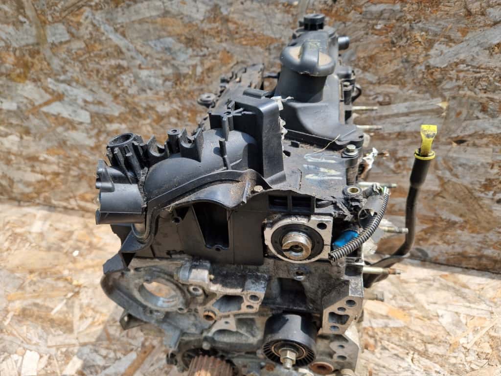 Moteur F6JA vue 3