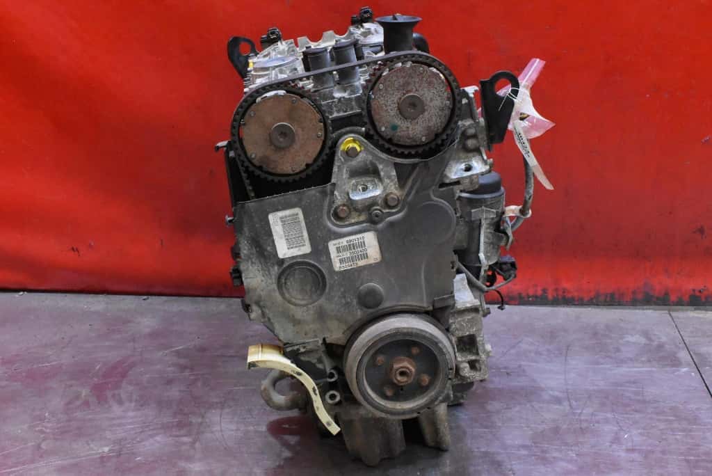 Moteur B 5254 T3 vue 4