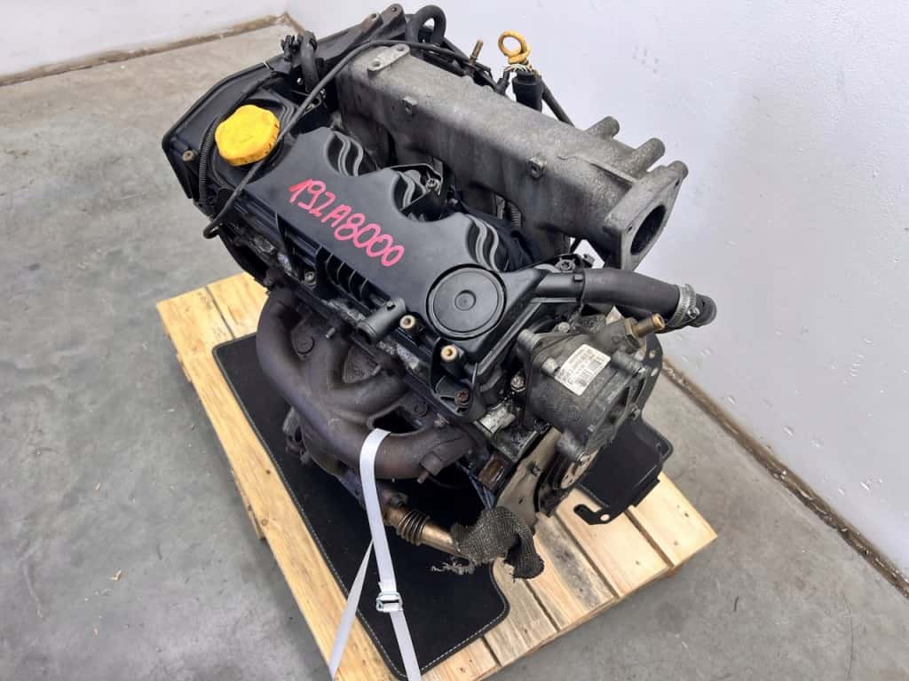 Moteur 192 A8.000 vue 9