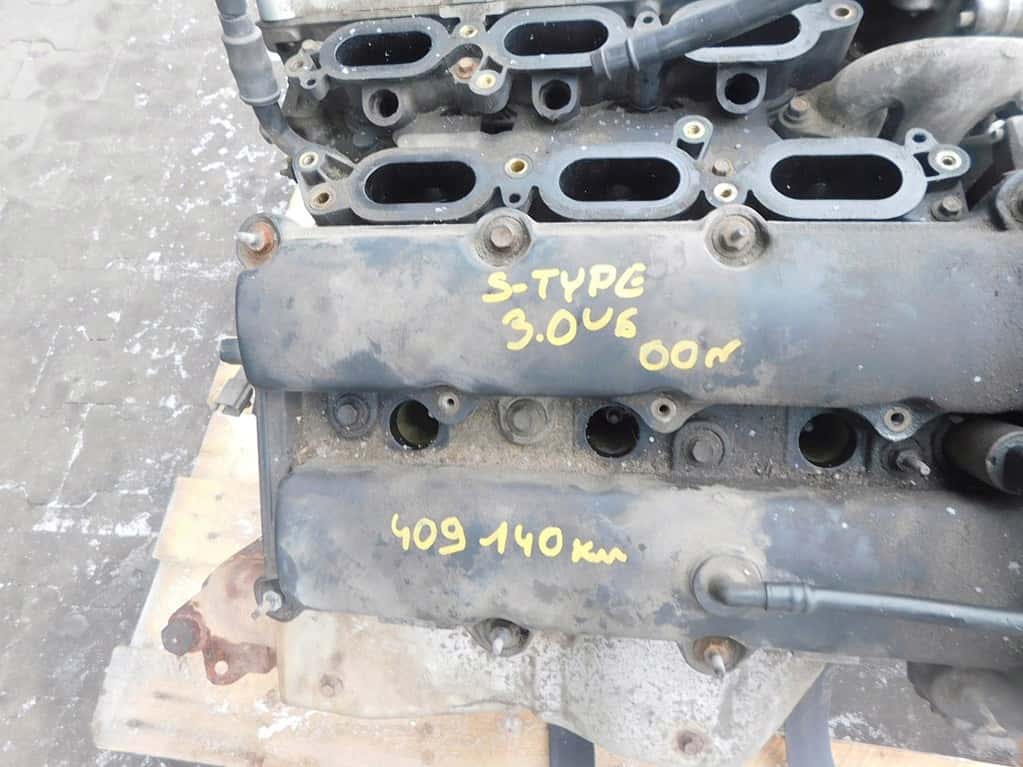 Moteur AJV6(3.0 Liter) vue 6