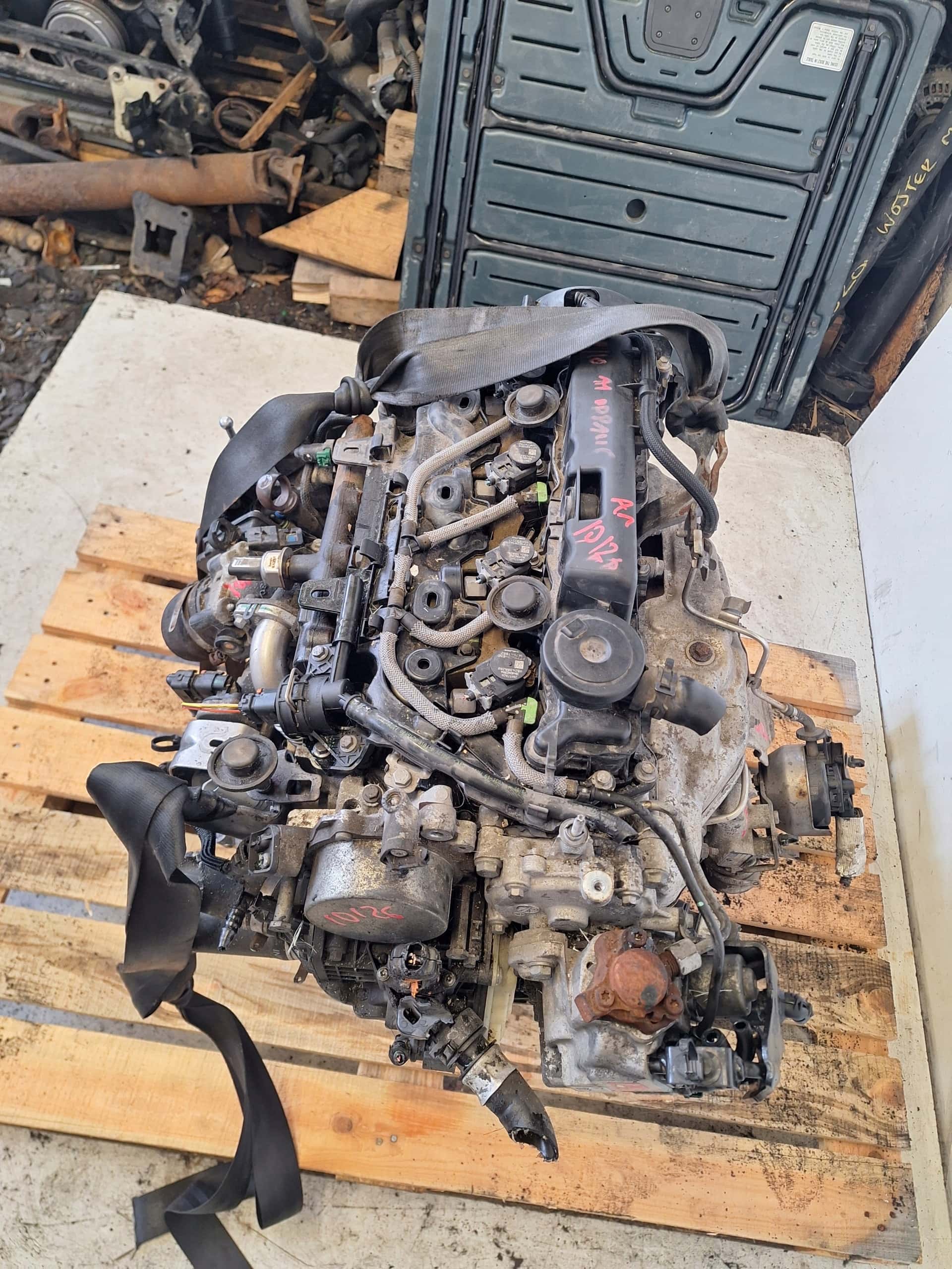 Moteur 4HH (DW12RUC) vue 12