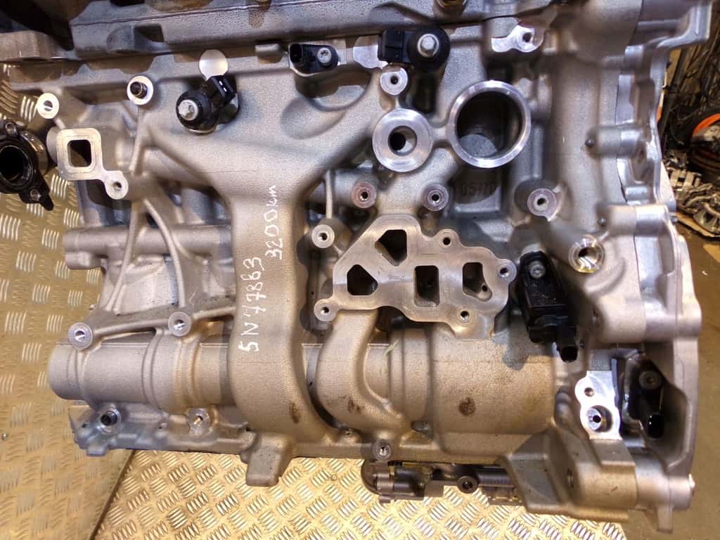 Moteur B48 A20 A vue 5