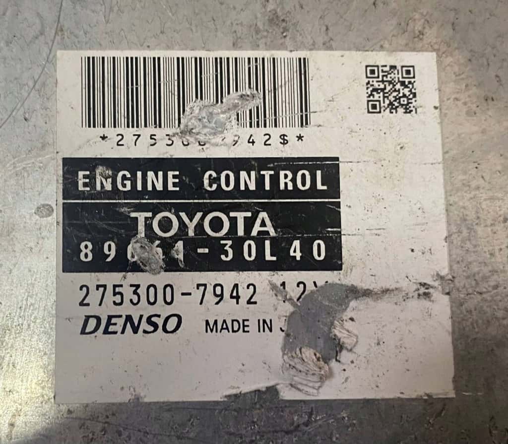 Moteur 1UR-FSE vue 3