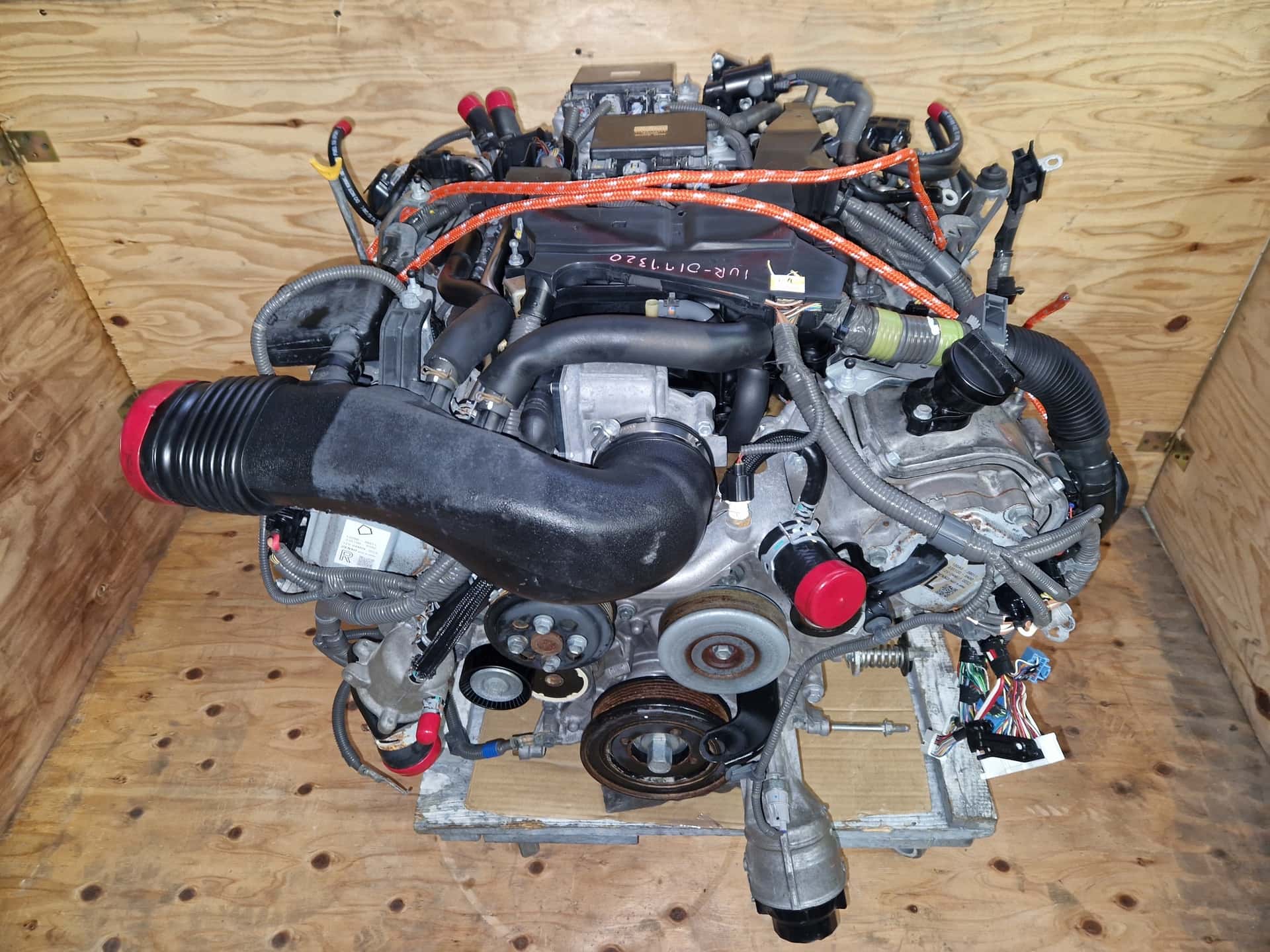 Moteur 1UR-FSE vue 5