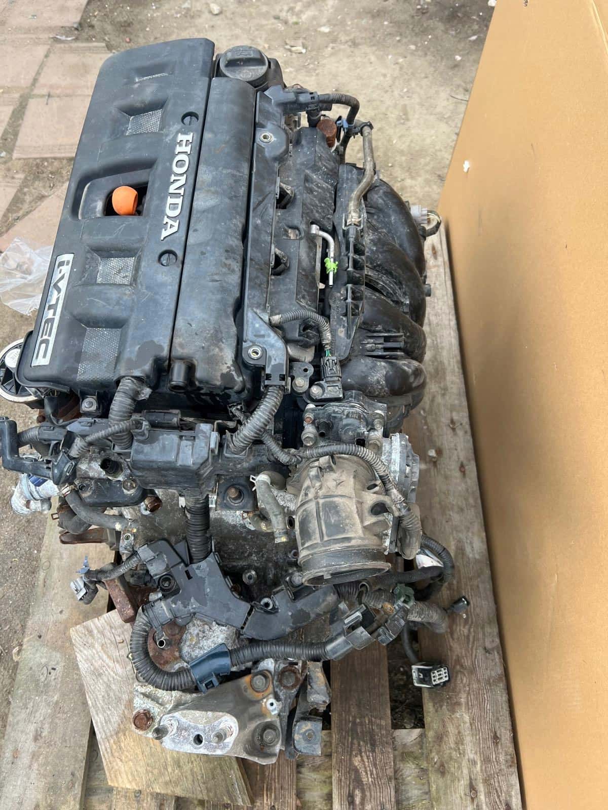 Moteur R18A2 vue 2