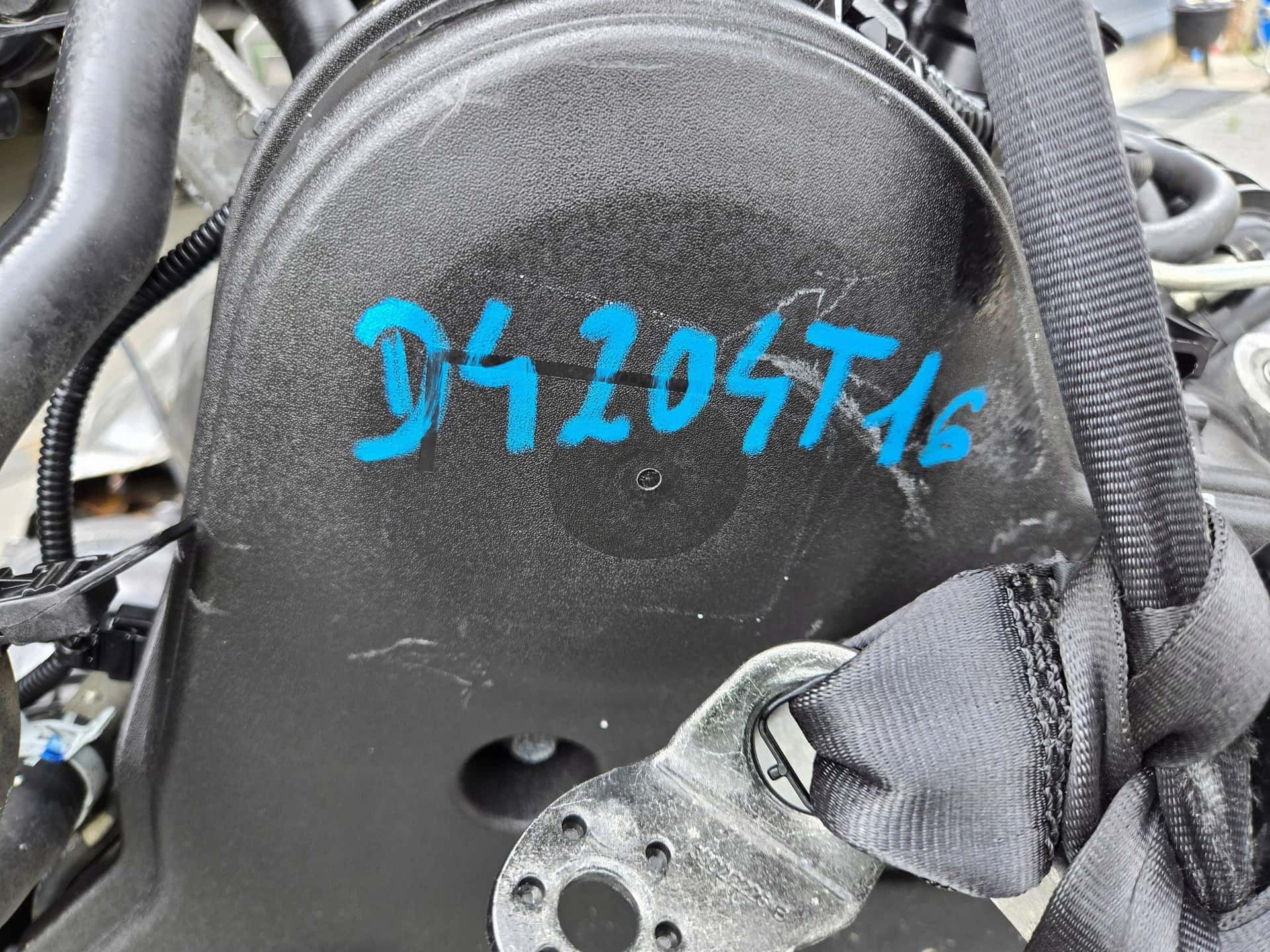 Moteur D 4204 T16 vue 10