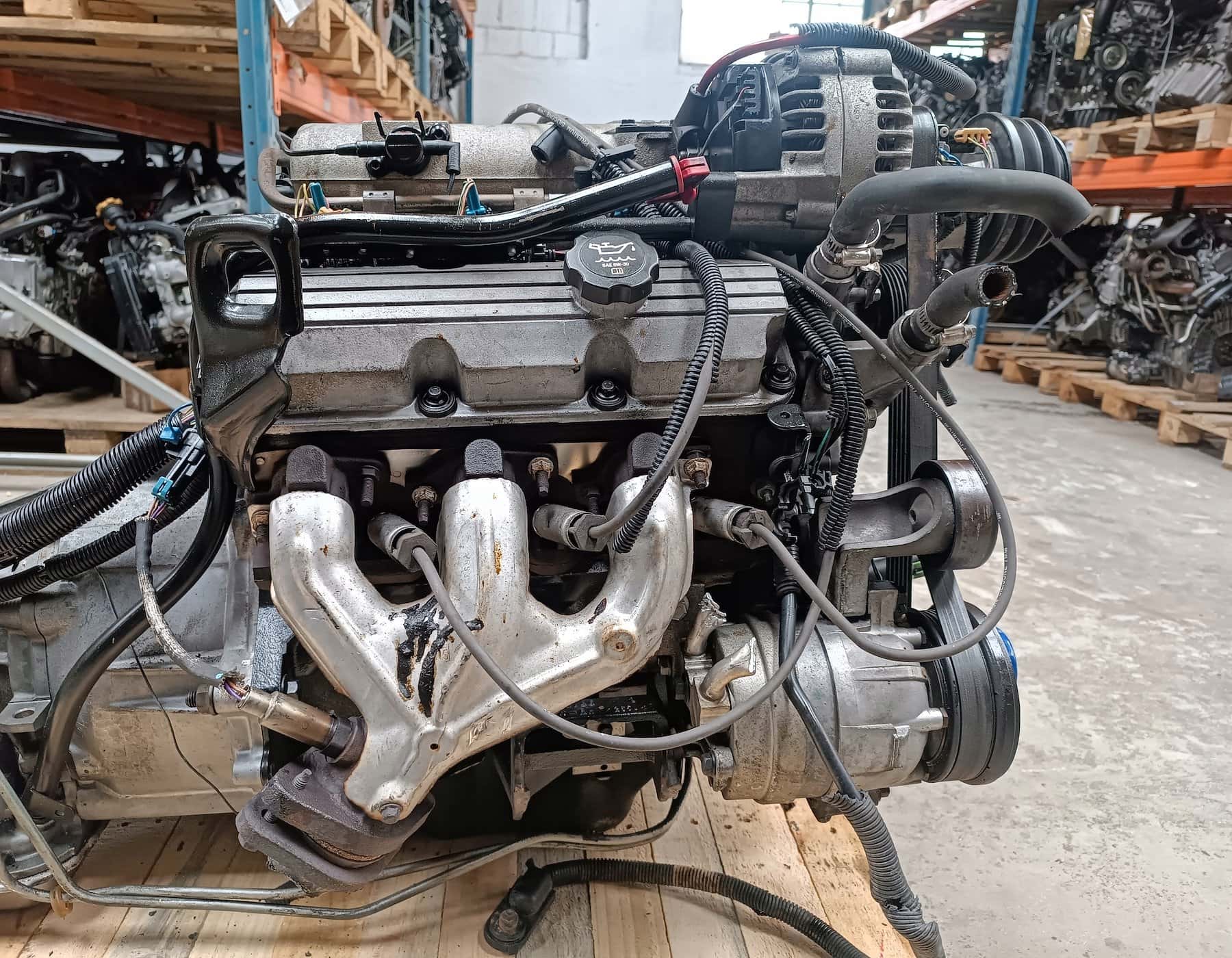 Moteur L36(231CUV6) vue 4