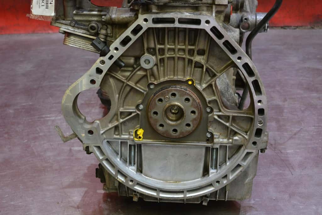 Moteur M 112.913 vue 8