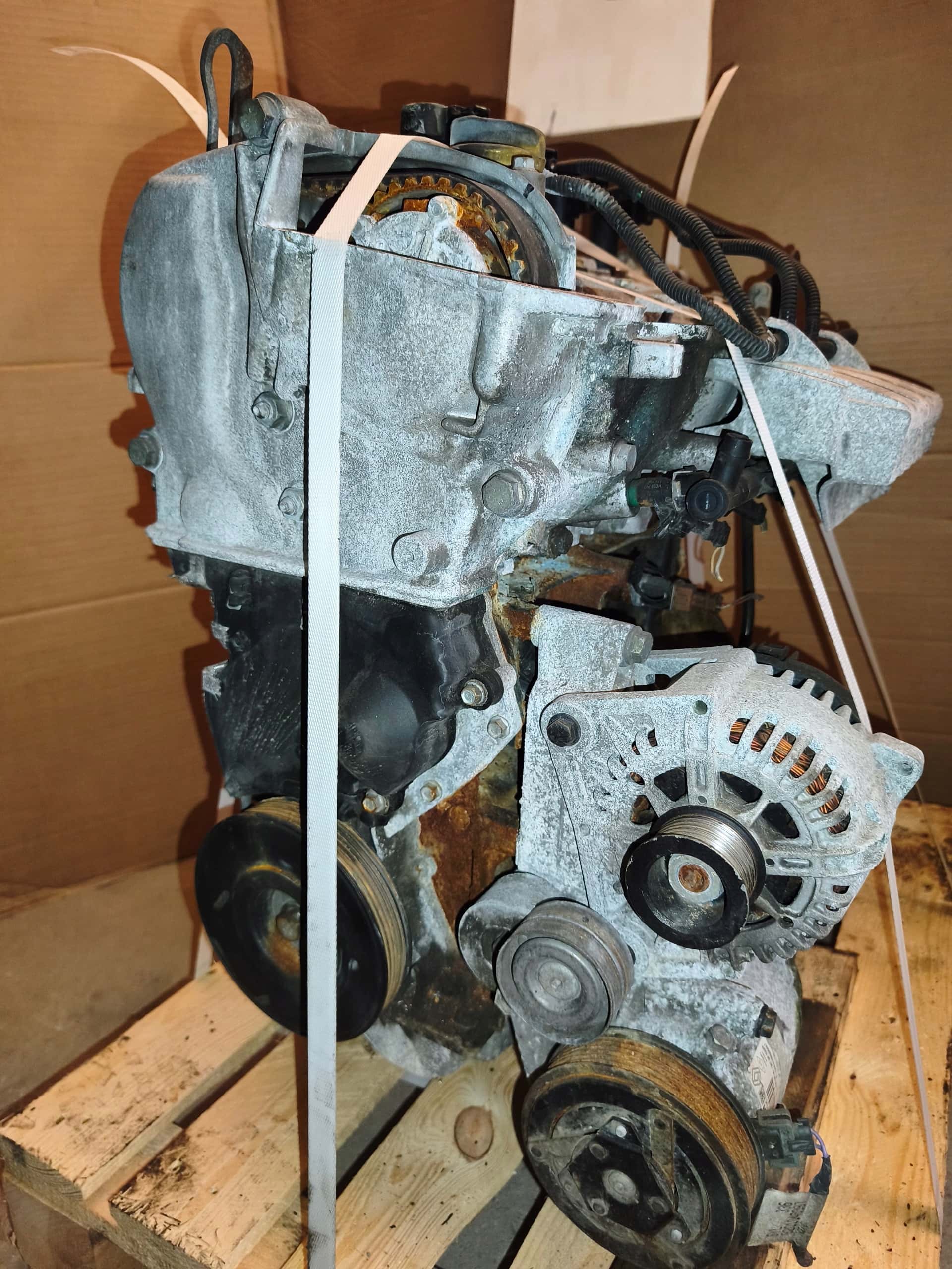 Moteur F4R 770 vue 6