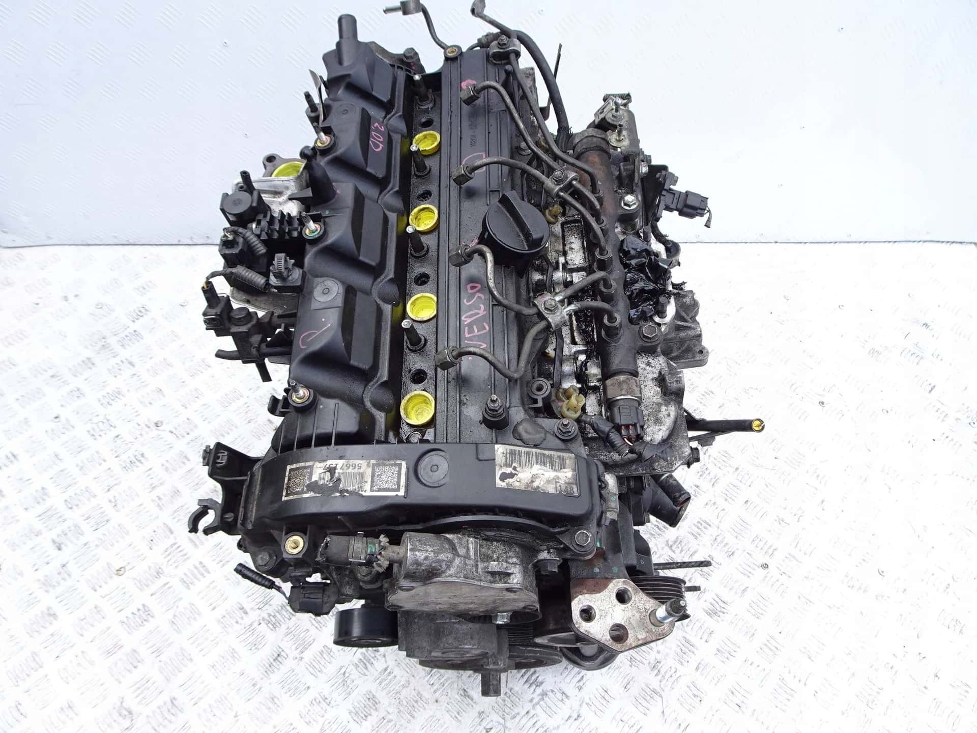 Moteur 1AD-FTV vue 3