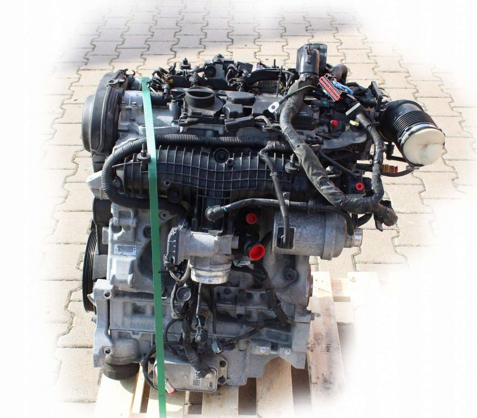 Moteur B 4204 T17 vue 2