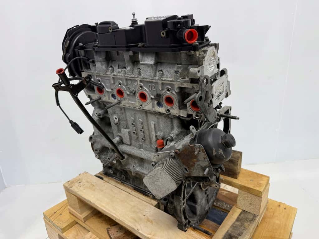 Moteur 9HR (DV6C) vue 5