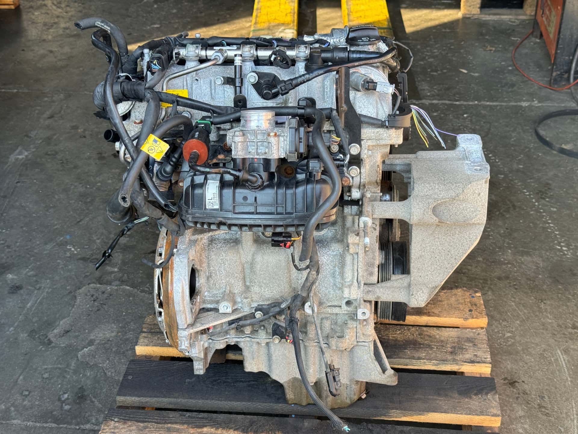 Moteur B 10 XFL vue 2