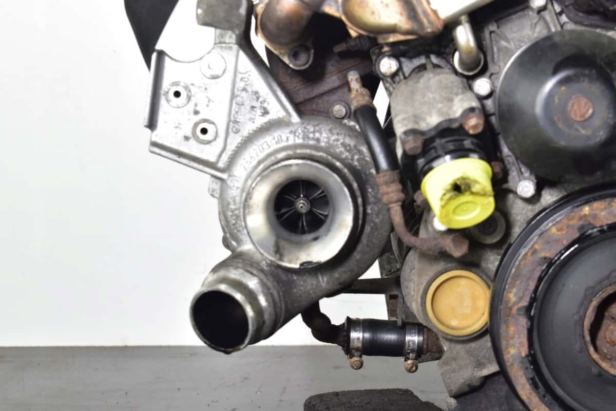Moteur N47 D20 A vue 4
