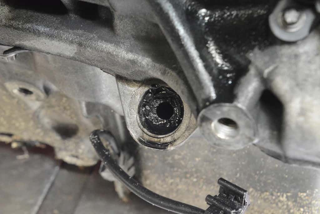 Moteur N47 D20 D vue 5