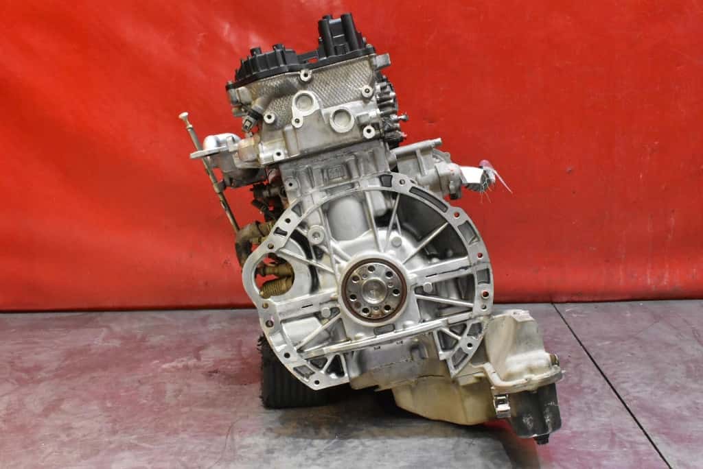 Moteur 4N15 vue 7
