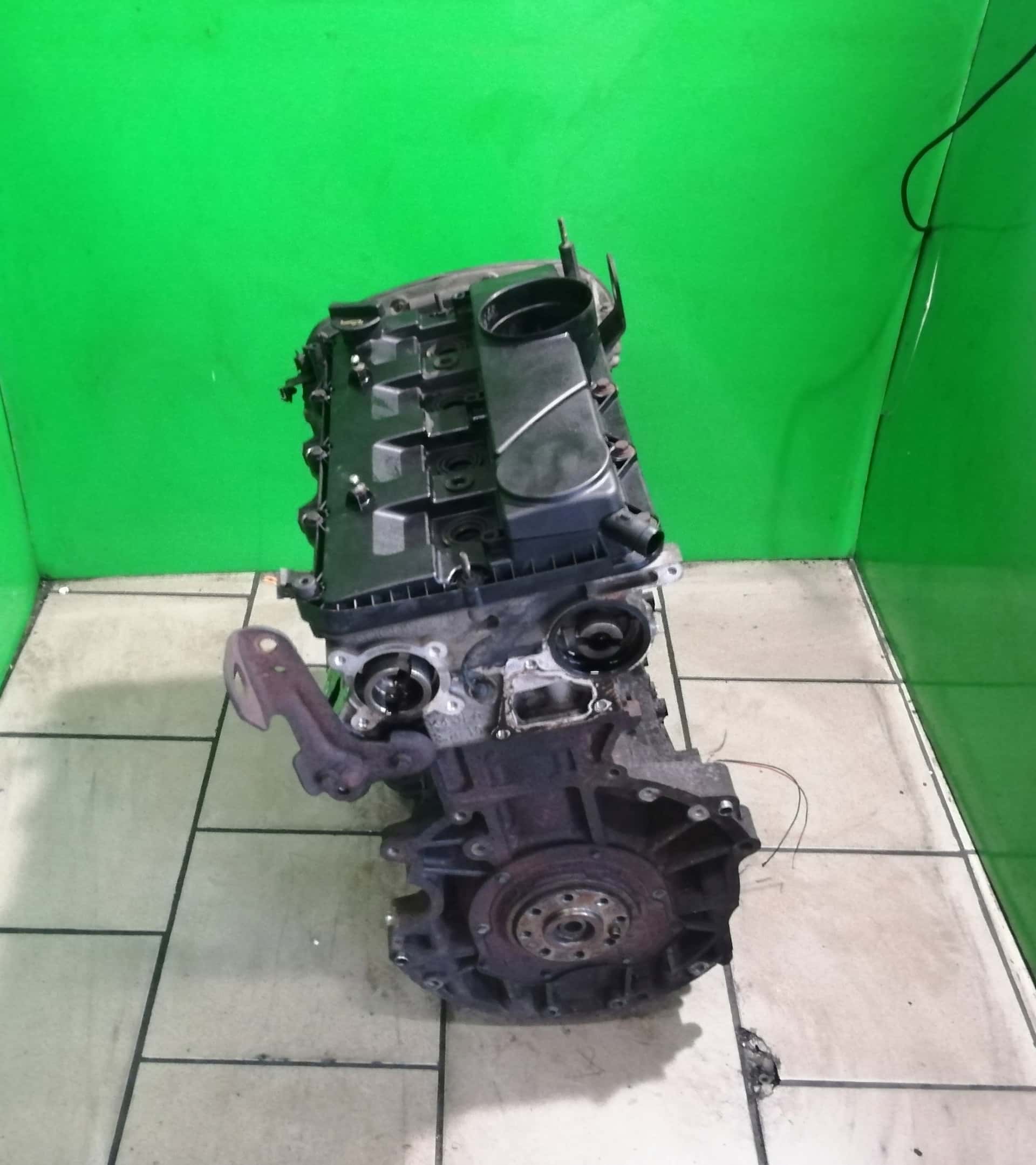 Moteur 4HV (P22DTE) vue 4