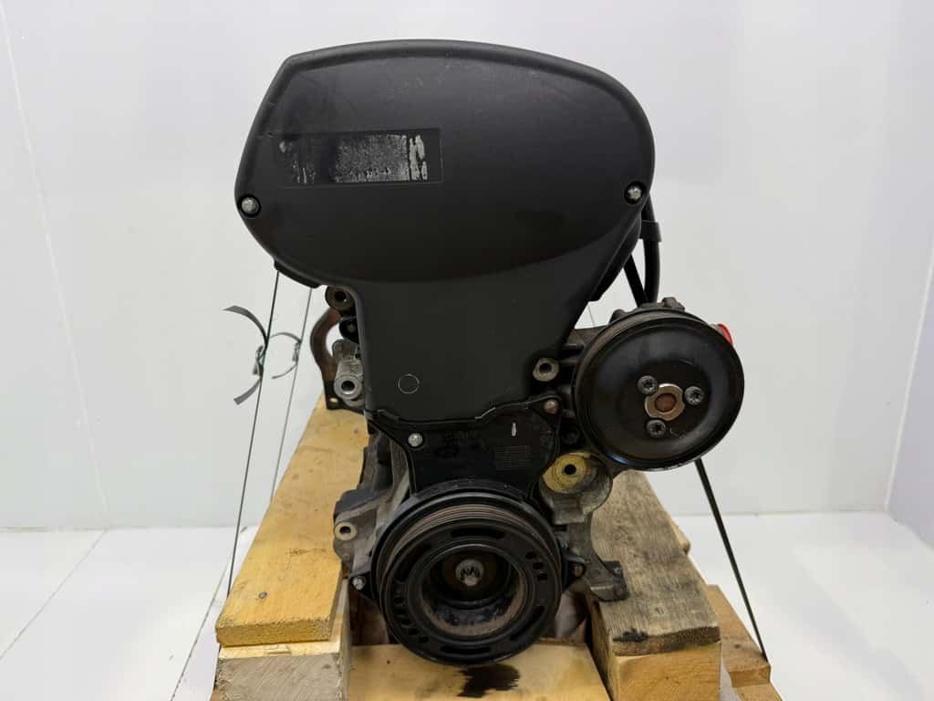 Moteur 192 B3.000 vue 3